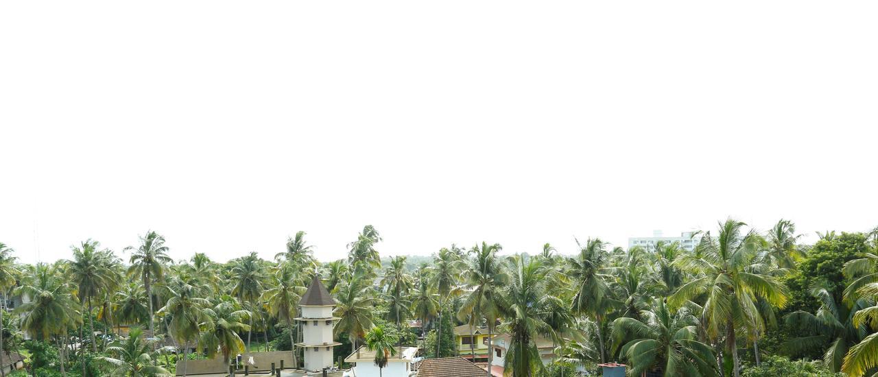 Orionis Kannur Esterno foto